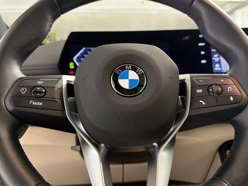 Used 2025 BMW X1 xDrive28i w/ Convenience Package image 17