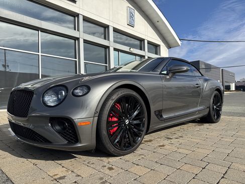 Used 2022 Bentley Continental GT Speed image 31