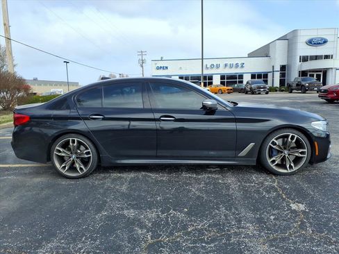 Used 2018 BMW M550i xDrive w/ Dynamic Handling Package image 29