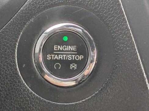 Used 2018 Ford Explorer Limited w/ Equipment Group 301A FWD image 27