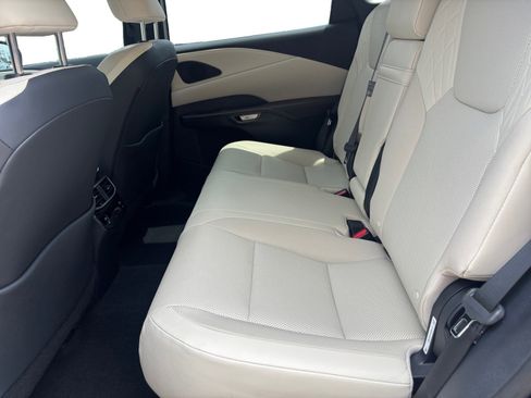 Used 2024 Lexus RX 350 FWD w/ Technology Package image 13