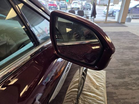 Used 2019 Lincoln Nautilus Reserve image 4