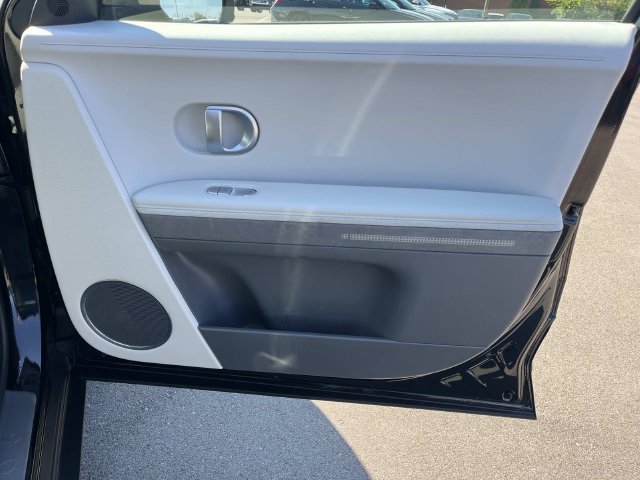 Used 2023 Hyundai Ioniq 5 SEL w/ Cargo Package RWD image 24