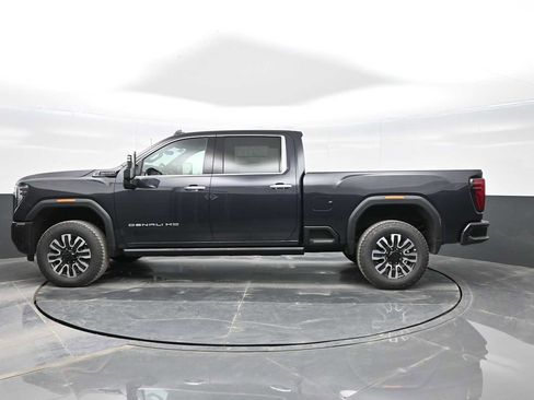 New 2025 GMC Sierra 3500 Denali Ultimate image 5