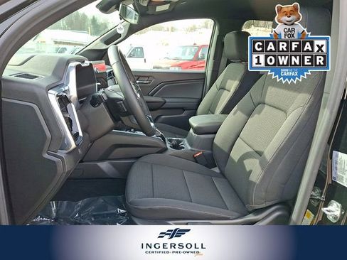 Used 2025 GMC Canyon Elevation image 17