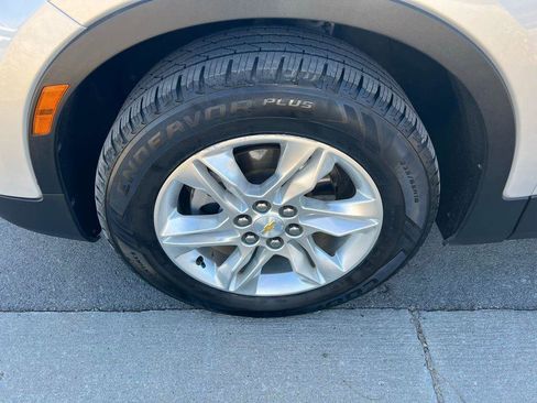 Used 2020 Chevrolet Blazer LT image 12