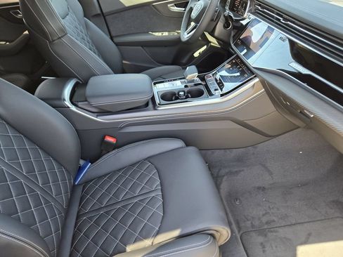 New 2026 Audi SQ8 Prestige AWD/4WD image 17