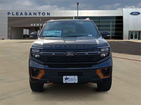 New 2025 Ford Expedition Tremor image 8