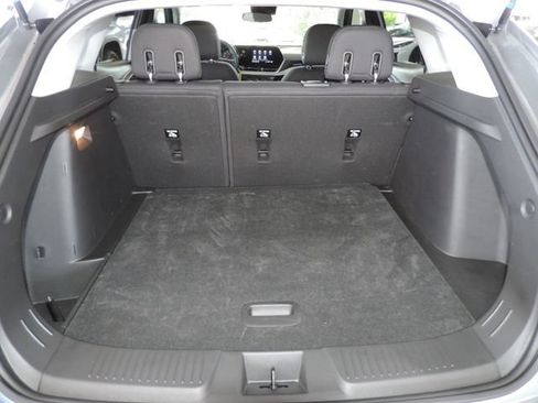 Certified 2026 Chevrolet Trax LS w/ LS Convenience Package FWD image 19