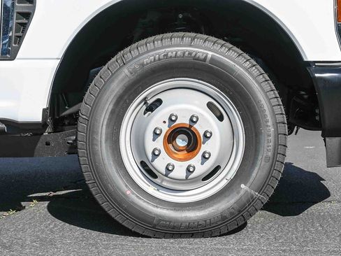 New 2026 Ford F350 XL image 9