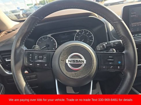 Used 2021 Nissan Rogue SV AWD/4WD image 14