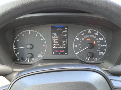 Used 2024 Toyota Corolla Cross L FWD image 30