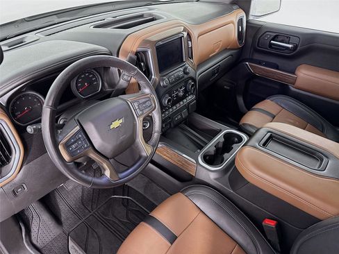 Used 2020 Chevrolet Silverado 1500 High Country AWD/4WD image 11