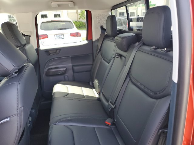 Used 2024 Ford Maverick Lariat w/ Black Appearance Package AWD/4WD image 25