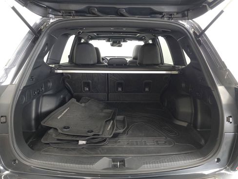 Used 2025 Subaru Forester Sport AWD/4WD image 11