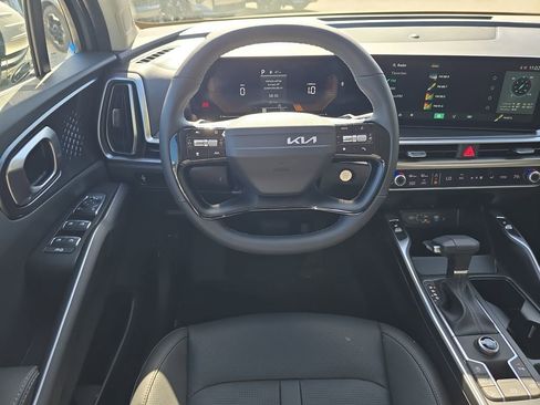 New 2026 Kia Sorento S FWD image 13
