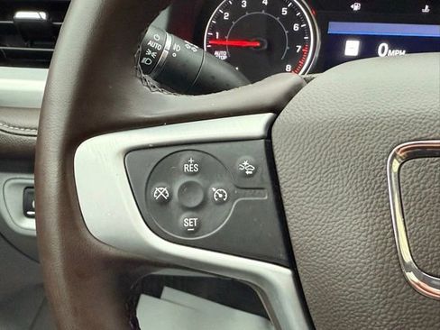 Used 2023 GMC Acadia SLT image 42