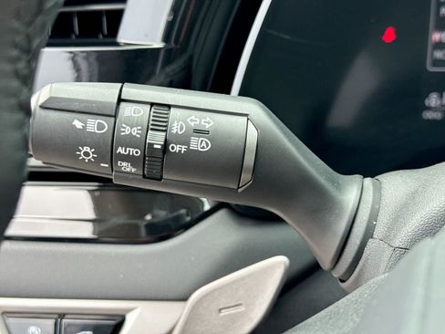 Used 2024 Lexus RX 350 FWD w/ Technology Package image 32