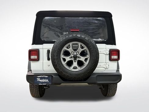 Used 2020 Jeep Wrangler Unlimited Sport image 22