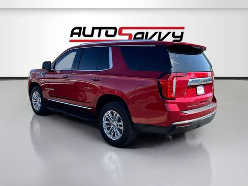 Used 2024 GMC Yukon SLT w/ SLT Luxury Package AWD/4WD image 5