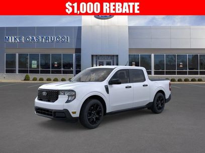 New 2025 Ford Maverick XLT w/ Black Appearance Package