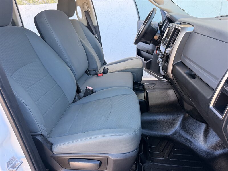 Used 2015 RAM 2500 SLT AWD/4WD image 23
