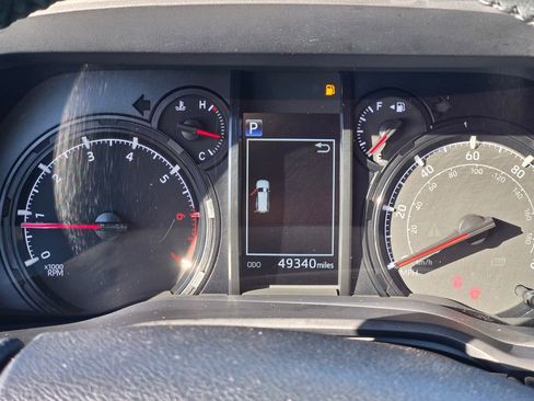 Used 2024 Toyota 4Runner SR5 image 40