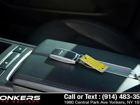 Used 2019 Genesis G80 3.8 image 29