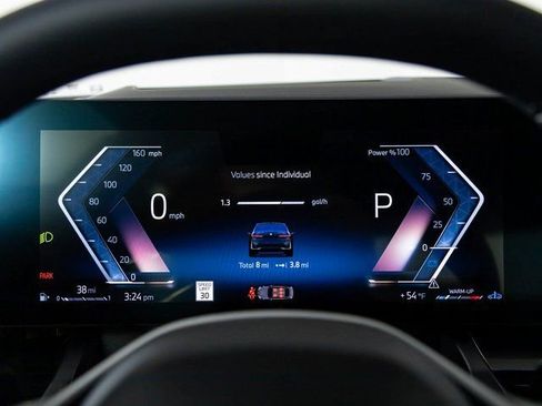 Used 2025 BMW 530i xDrive 530i xDrive w/ Premium Package image 13