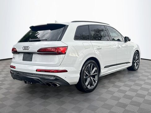 Used 2021 Audi SQ7 Premium Plus w/ Driver Assistance Package image 7