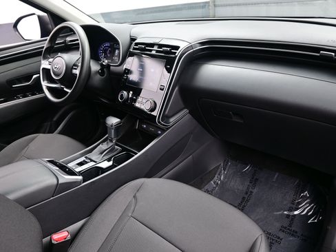 Used 2022 Hyundai Tucson SEL w/ Cargo Package image 15