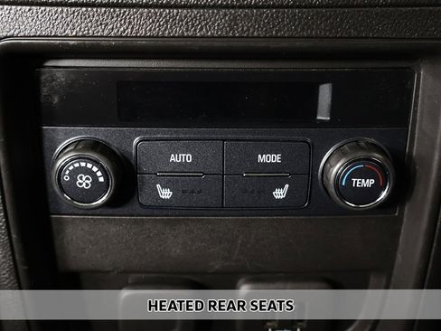 Used 2019 Buick Envision Essence image 8