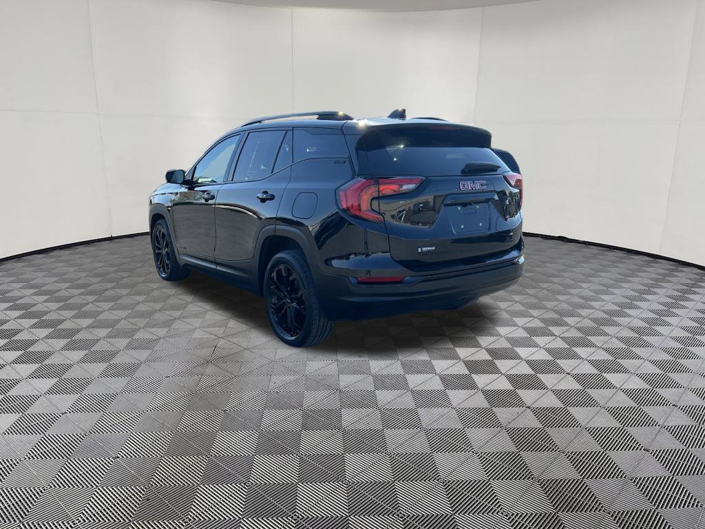 Used 2021 GMC Terrain SLE w/ Driver Convenience Package AWD/4WD image 3