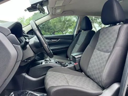 Used 2021 Nissan Rogue Sport SV FWD image 16