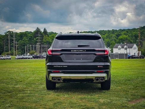 New 2026 GMC Acadia Denali w/ Super Cruise Package AWD/4WD image 4