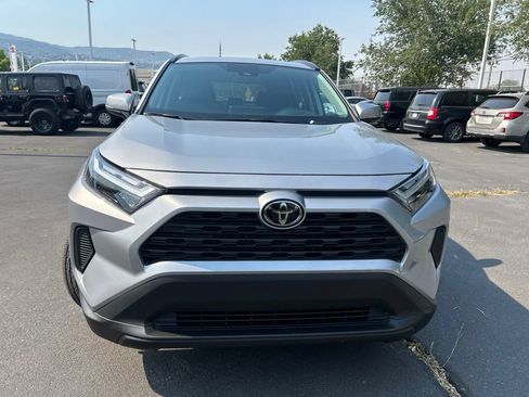 Used 2025 Toyota RAV4 XLE w/ Convenience Package AWD/4WD image 3