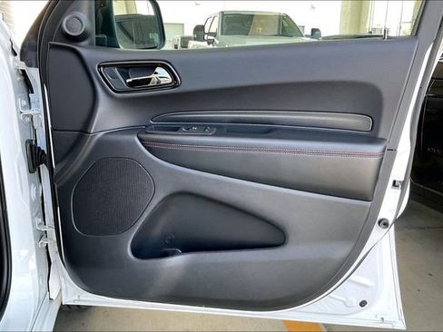 Used 2025 Dodge Durango GT AWD/4WD image 23