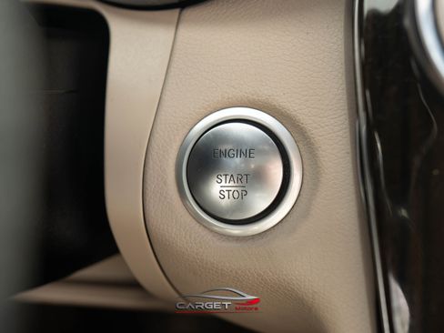 Used 2018 Mercedes-Benz C 300 300 4MATIC AMG Package image 27