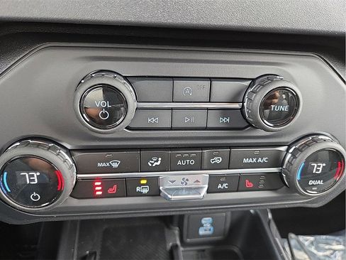 New 2025 Ford Bronco Big Bend image 14