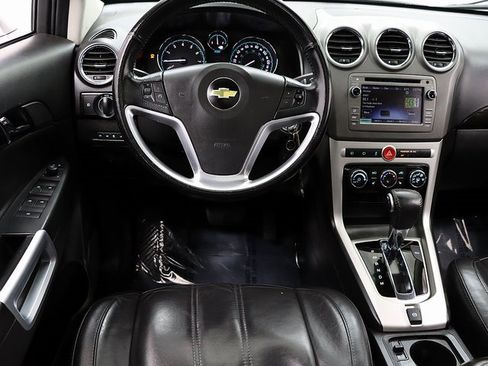 Used 2014 Chevrolet Captiva Sport LT w/ Convenience Package image 13