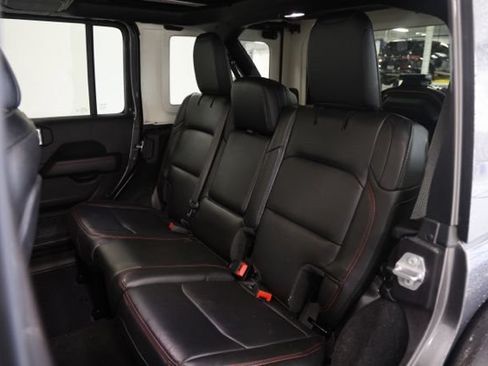 Used 2022 Jeep Wrangler Unlimited Rubicon w/ Steel Bumper Group AWD/4WD image 30