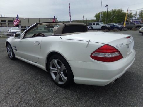 Used 2009 Mercedes-Benz SL 550 image 17