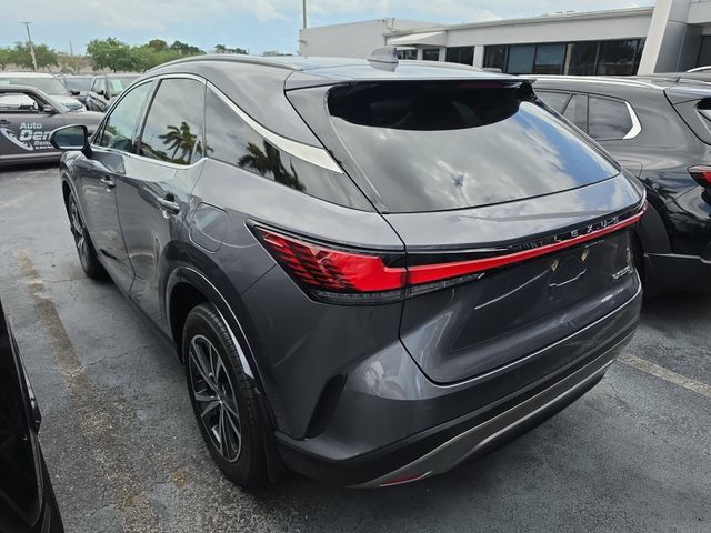 Used 2023 Lexus RX 350 Premium w/ Cold Area Package FWD image 4