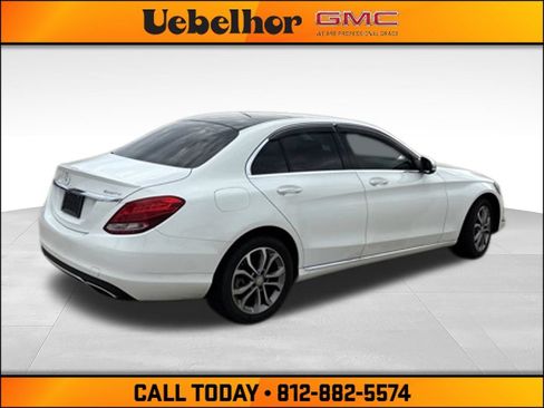 Used 2016 Mercedes-Benz C 300 4MATIC Sedan image 4