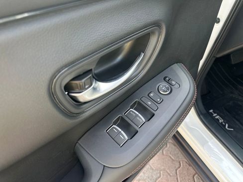 New 2026 Honda HR-V Sport image 9