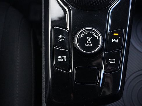 Used 2023 Kia Sportage LX image 49