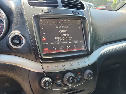 Used 2017 Dodge Journey GT w/ Driver Convenience Group FWD image 28