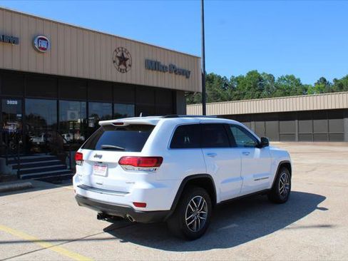 Certified 2020 Jeep Grand Cherokee Limited AWD/4WD image 8