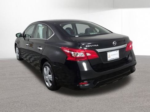 Used 2019 Nissan Sentra S FWD image 8