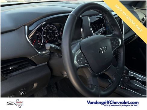 Used 2023 Chevrolet Traverse Premier w/ Redline Edition FWD image 10